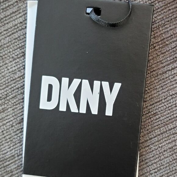 DKNY Women's Red Ruffle Plunge Underwire Tummy Control One-Piece Swimsuit sz 6 - Picture 12 of 12